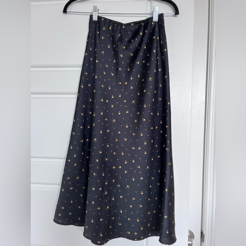 Abercrombie and Fitch Midi skirt